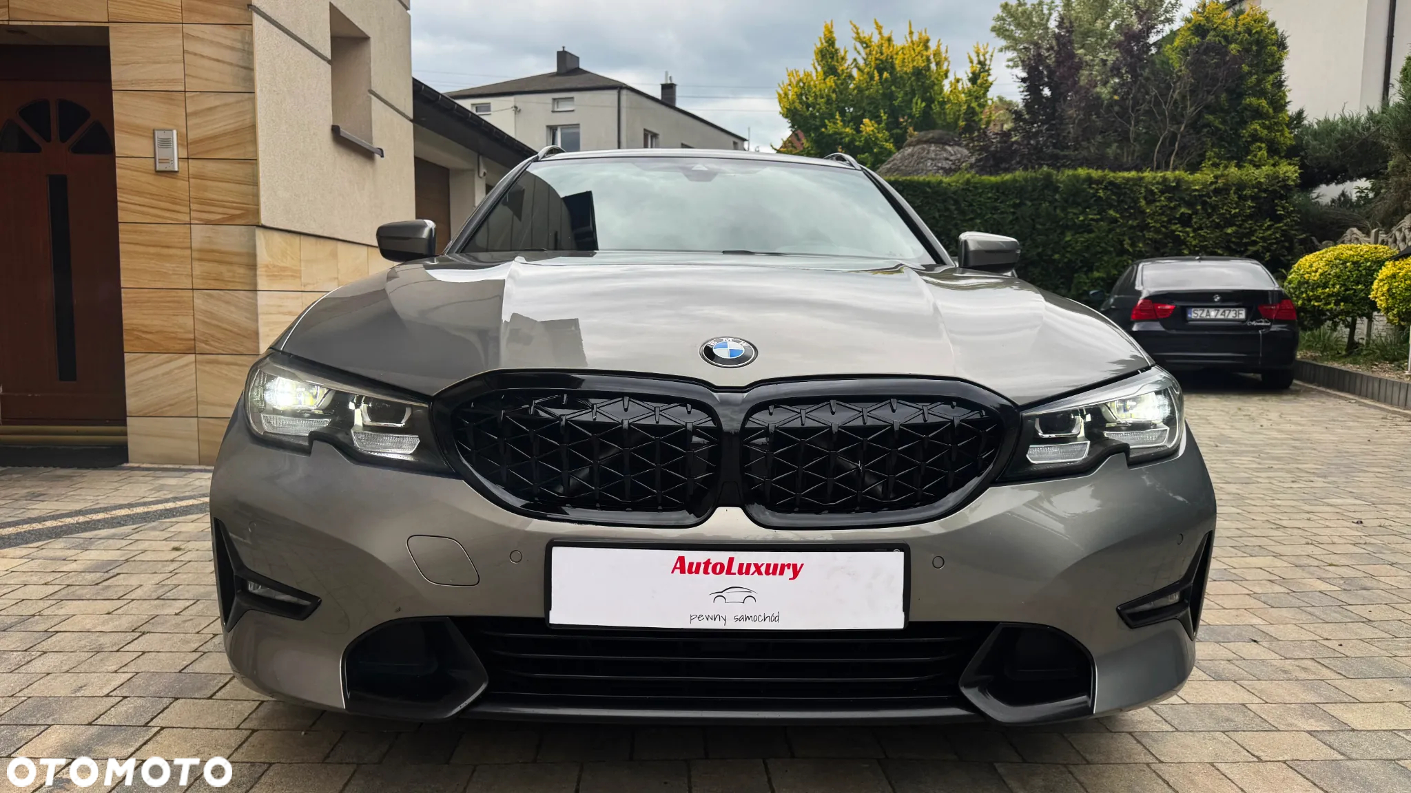 BMW Seria 3 330i Sport Line sport - 16