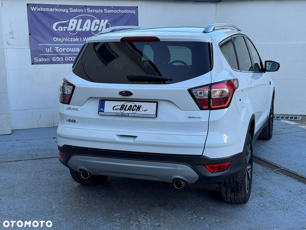 Ford Kuga - 16