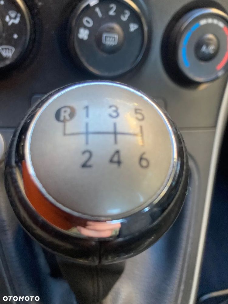 Toyota Auris 1.6 Luna - 13