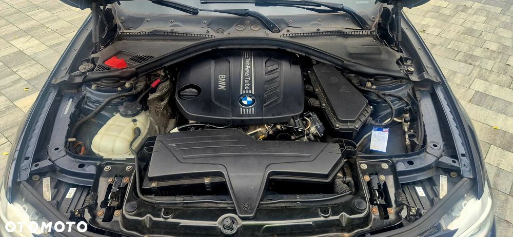 BMW Seria 3 - 22