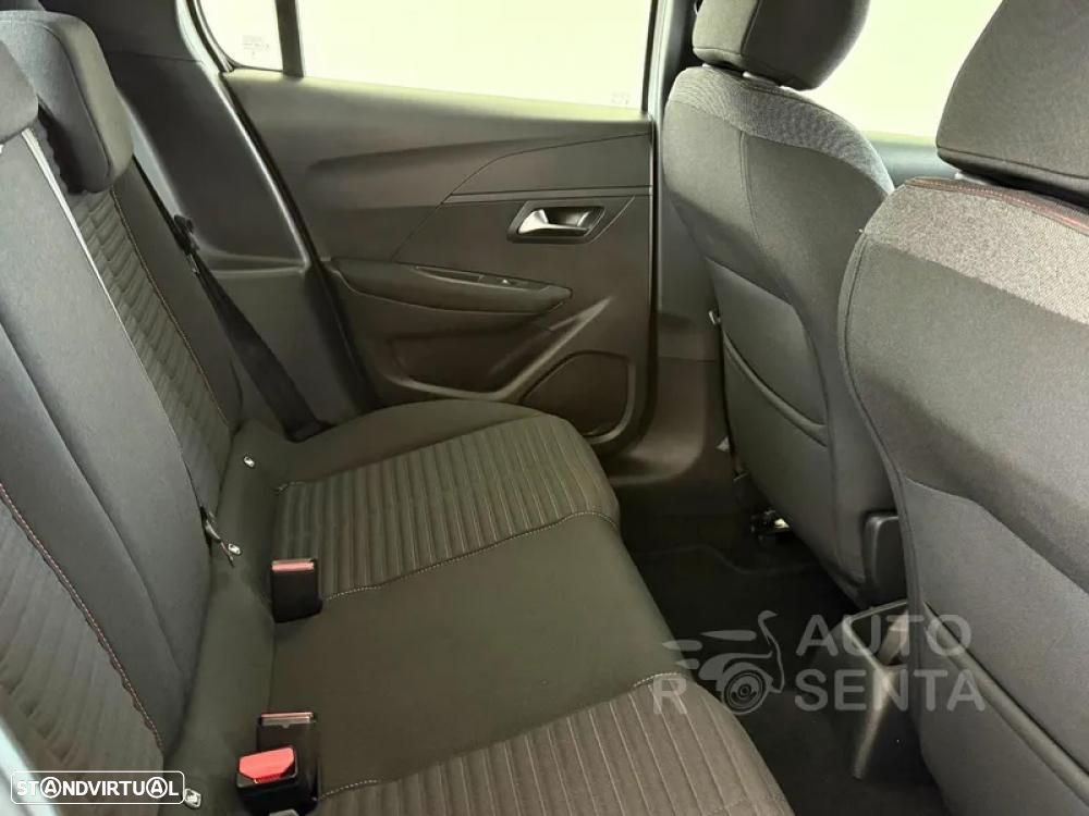 Peugeot 208 1.2 PureTech Active - 17