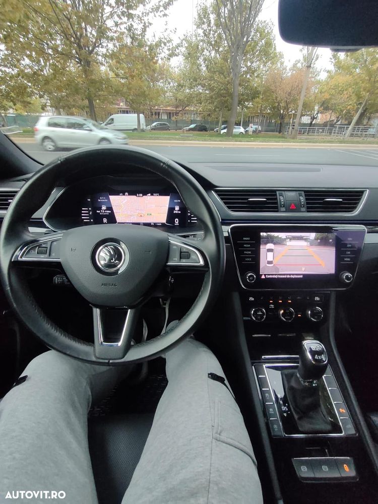 Skoda Superb 2.0 TDI 4X4 DSG L&K - 7