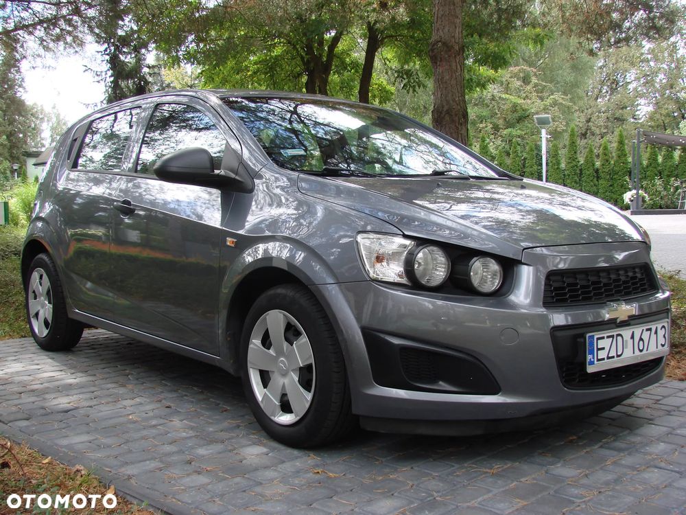 Chevrolet Aveo - 8