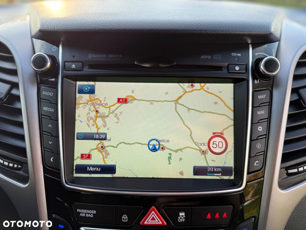 Hyundai i30 1.4 Fifa World Cup Edition - 31