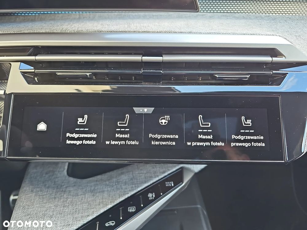 Peugeot 3008 1.2 PureTech mHEV GT S&S e-DCS6 - 31