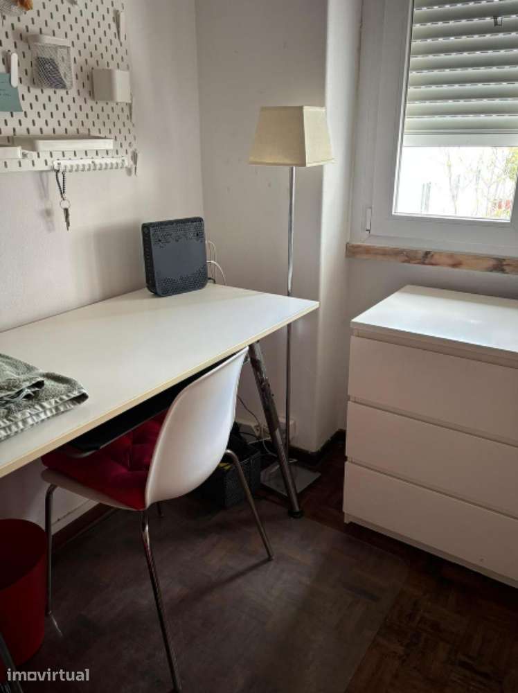Quarto - localizado em Estoril Lisbon - Grande imagem: 3/14