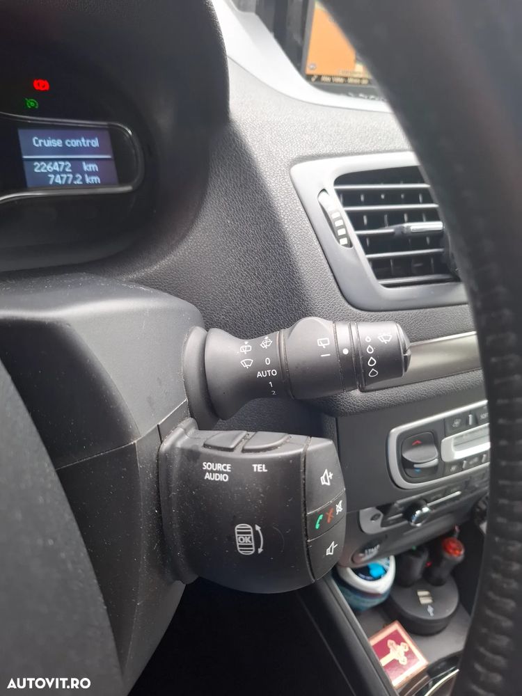 Renault Megane ENERGY dCi 110 Start & Stopp Paris - 16