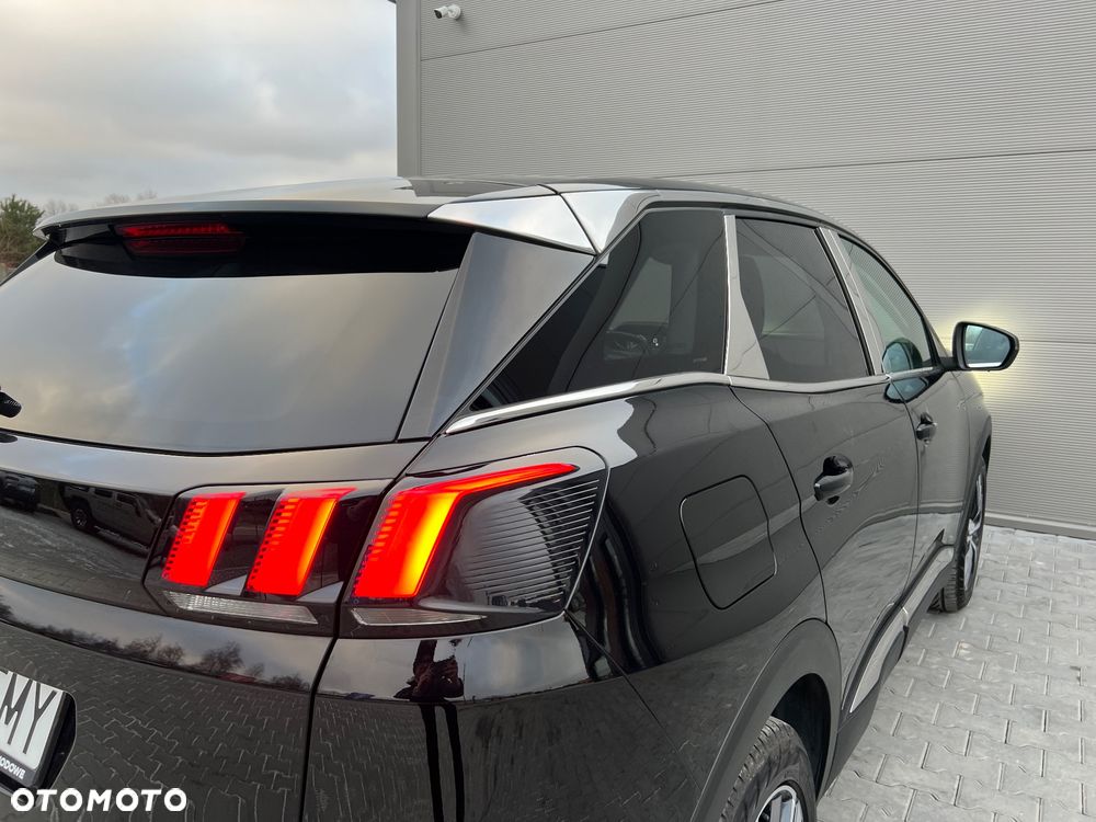 Peugeot 3008 PureTech 130 Stop & Start GPF Allure - 13