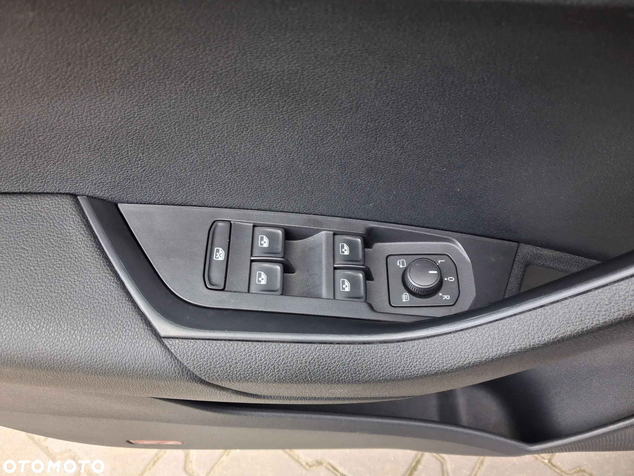 Skoda Karoq 2.0 TSI 4x4 Sportline DSG - 13