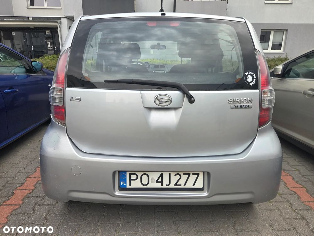 Daihatsu Sirion 1.3 - 7