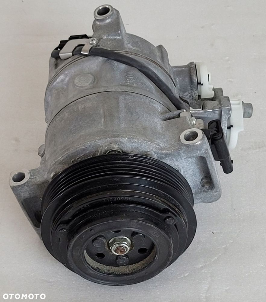 SPRĘŻARKA KLIMATYZACJI MERCEDES E-KLASA W213 W253 - 6