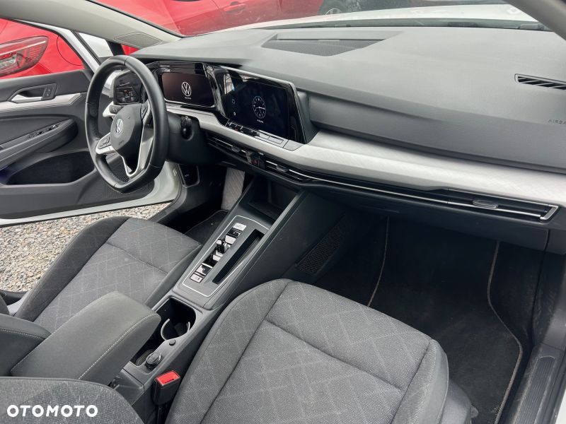 Volkswagen Golf - 5