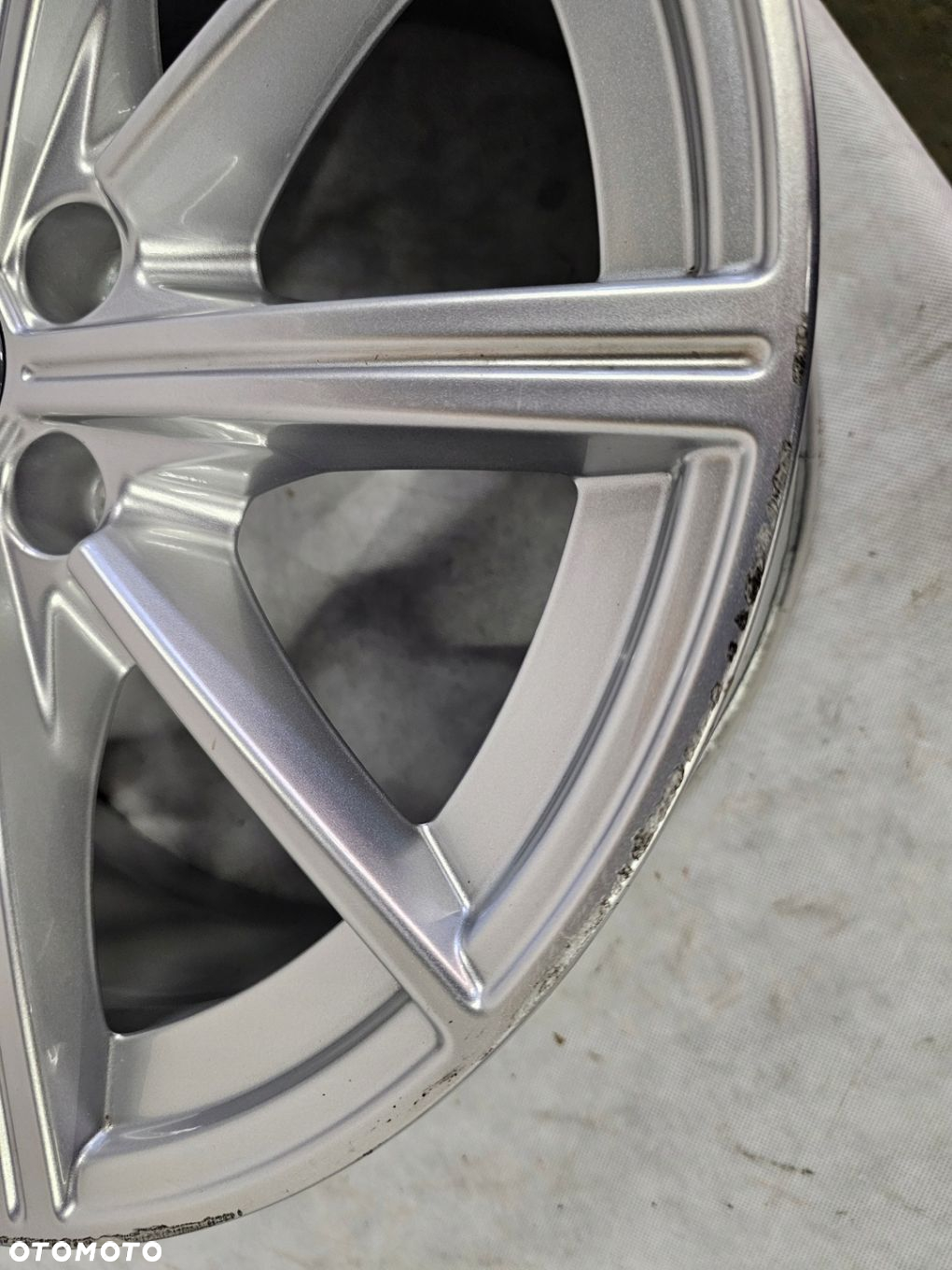 Felga Audi A3 8Y0601025M 8x18 ET46 - 3