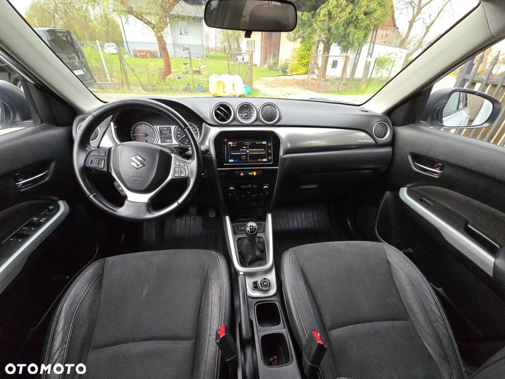 Suzuki Vitara 1.6 Comfort 4WD - 8