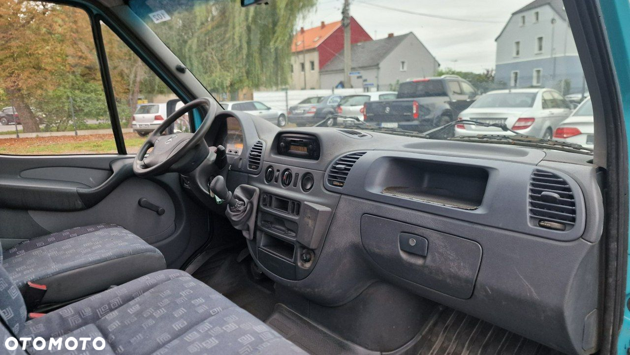 Mercedes-Benz Sprinter - 10