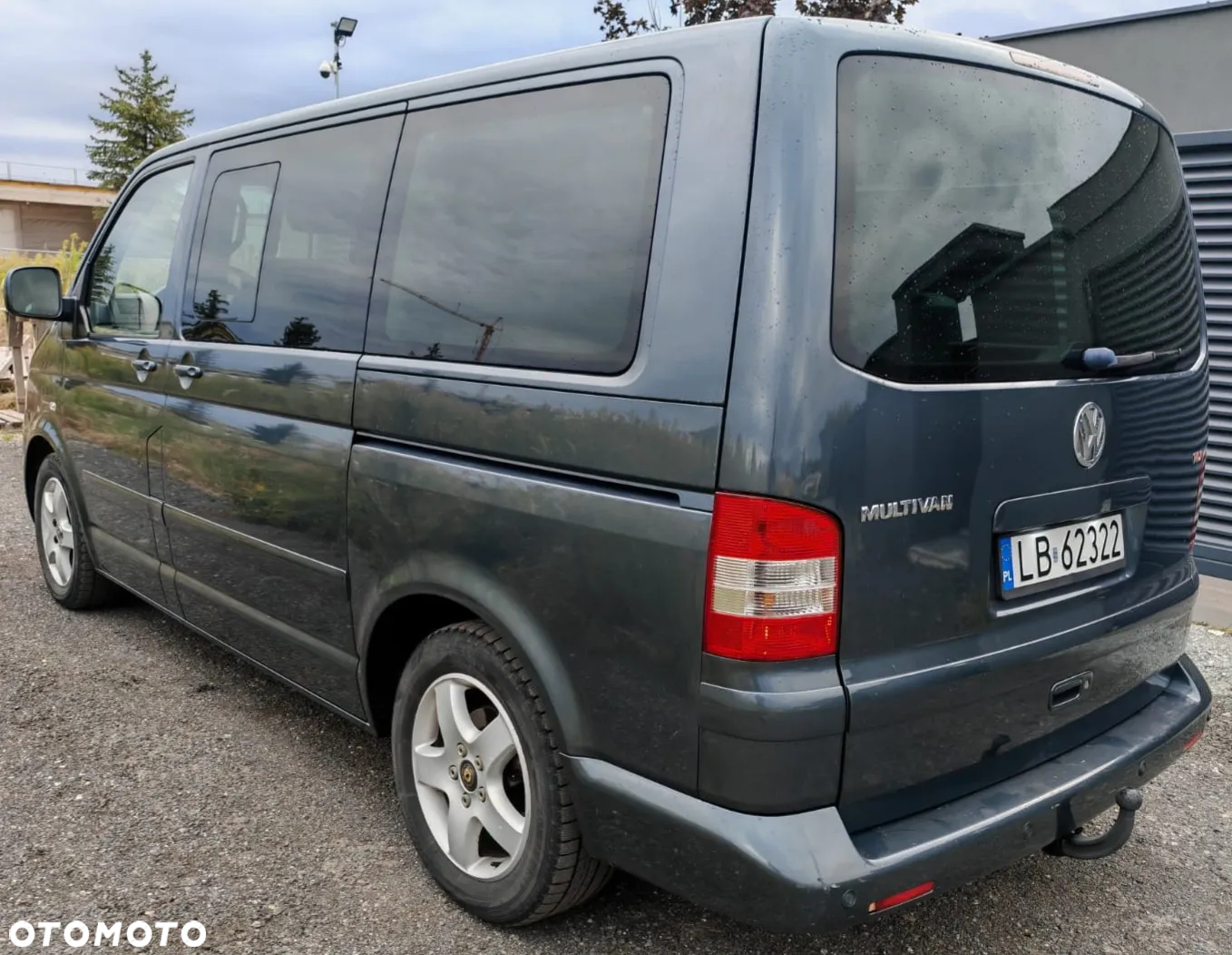Volkswagen Multivan - 5