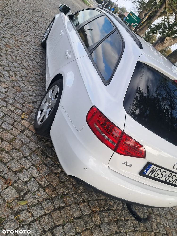 Audi A4 Avant - 17