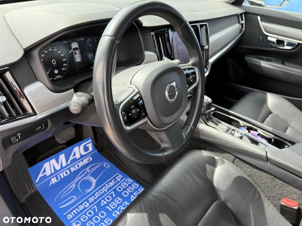 Volvo V90 D3 Momentum - 14