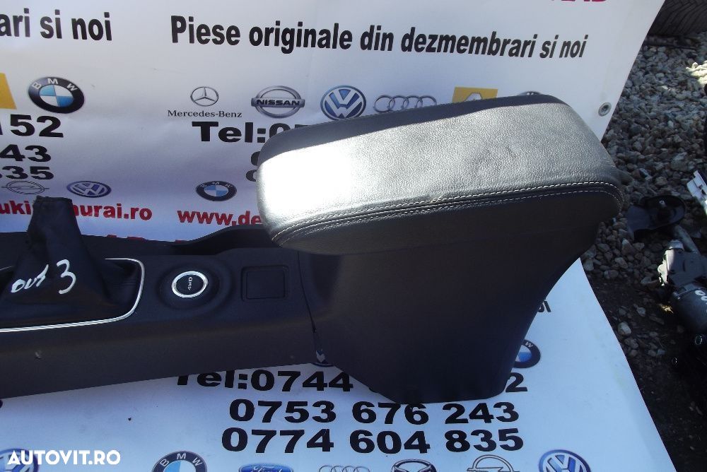 Cotiera Mitsubishi Outlander 2012-2016 consola centrala dezmembrez - 3