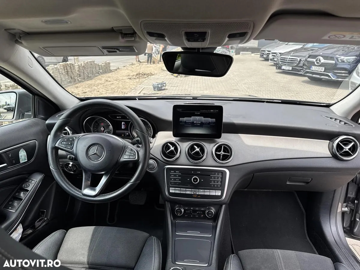 Mercedes-Benz GLA 220 d 4MATIC Aut. - 19