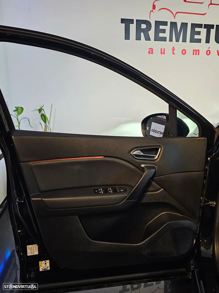 Renault Captur 1.3 TCe Exclusive EDC - 13