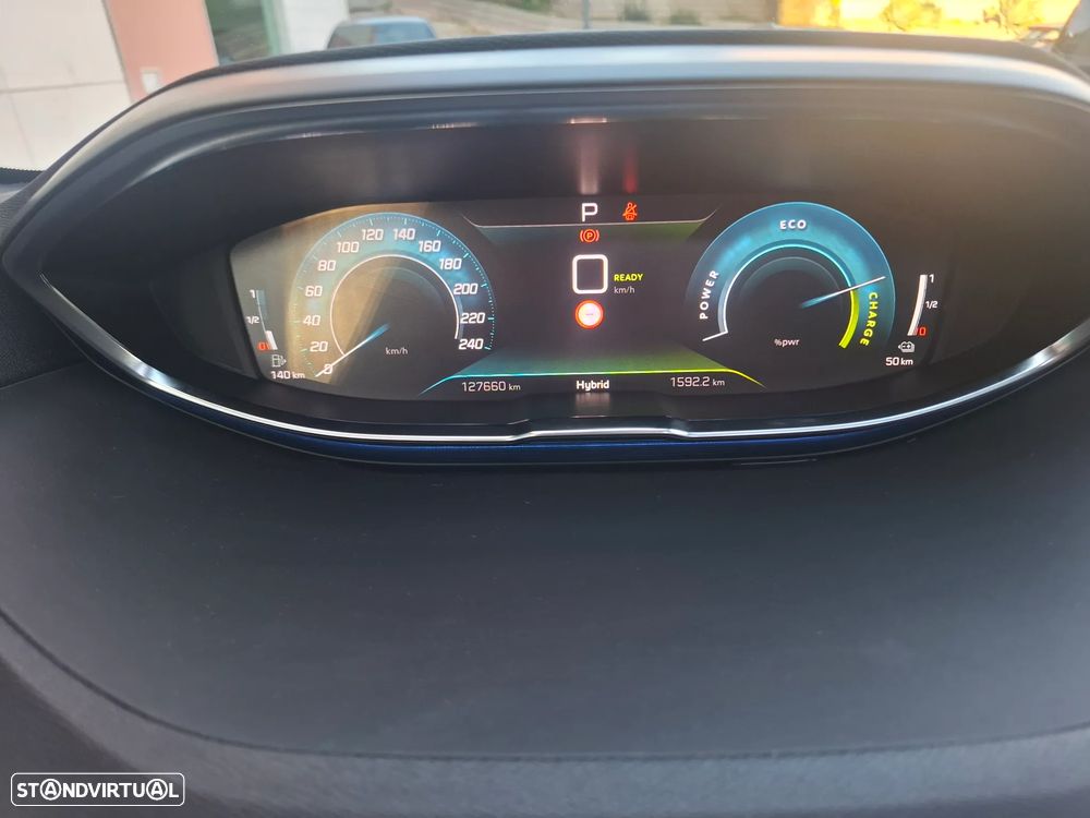 Peugeot 3008 1.6 Hybrid4 GT Pack e-EAT8 - 14