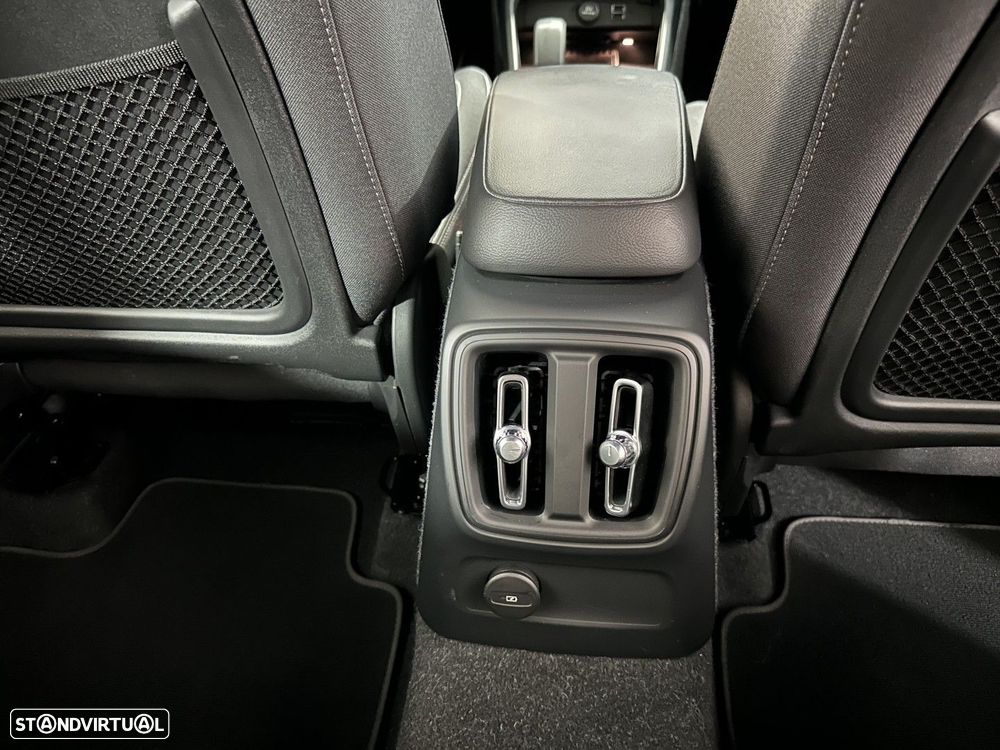 Volvo XC 40 1.5 T4 PHEV Plus Bright - 14