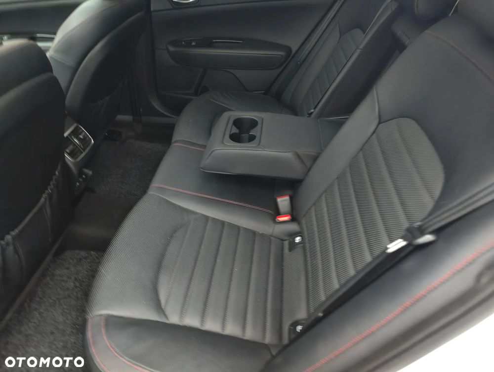 Kia Optima 1.7 CRDI DCT GT Line - 37