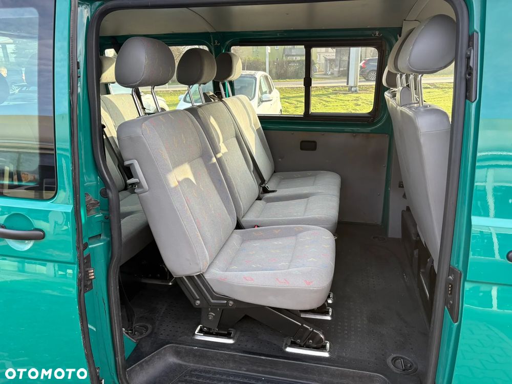 Volkswagen Transporter L2H1 - 15