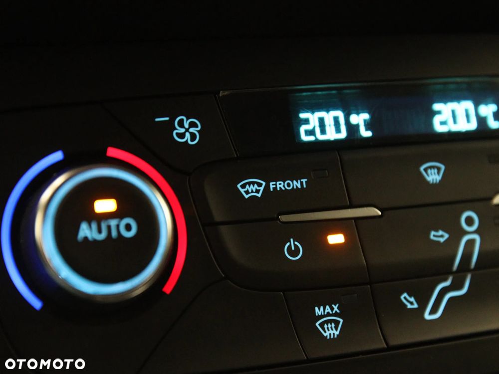Ford Focus 1.5 EcoBlue Titanium - 31