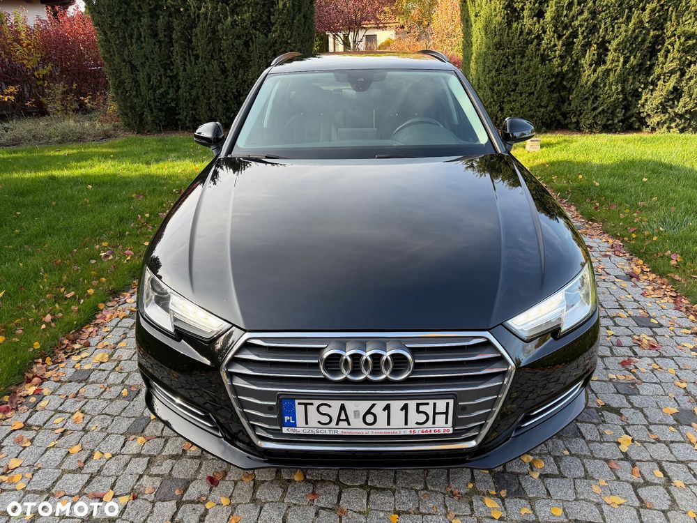 Audi A4 Avant 2.0 TDI ultra design - 7