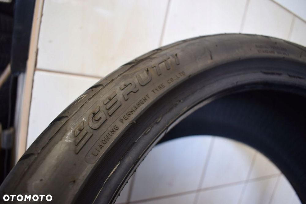 ZR19 235/35 91W Gerutti Radial LPR728 16r 6,7mm - 5