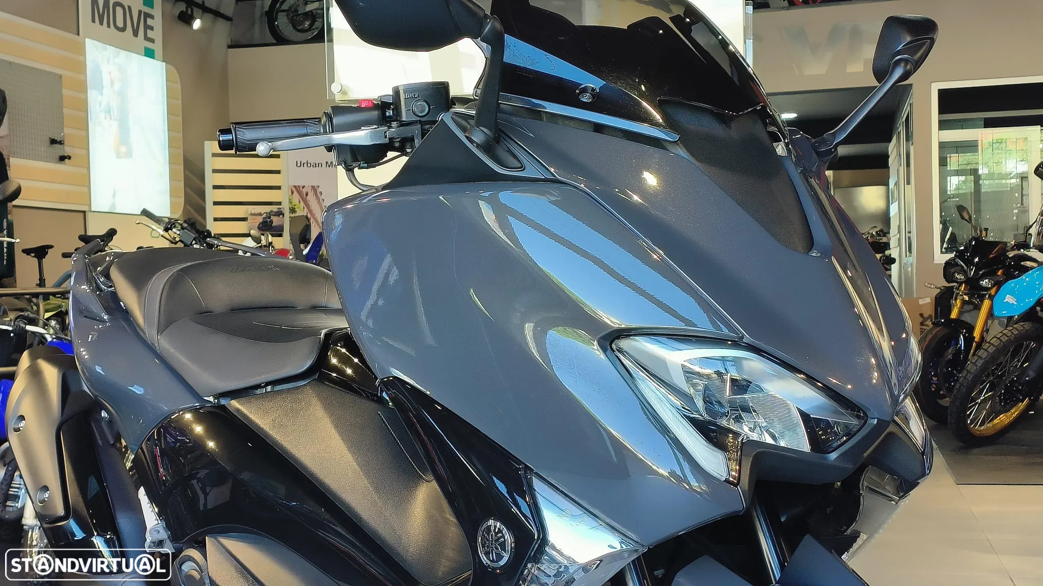 Yamaha TMAX 530DX - 2