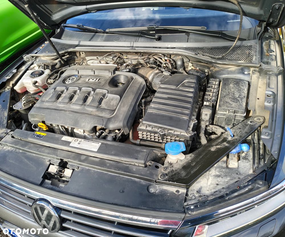 Volkswagen Passat - 22