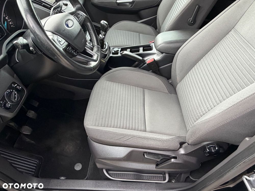 Ford C-MAX 1.5 TDCi Start-Stop-System Titanium - 26