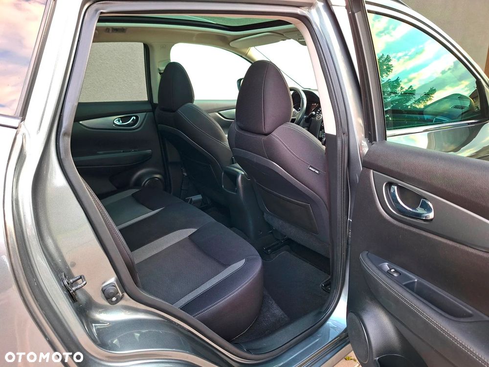 Nissan Qashqai 1.3 DIG-T N-Connecta - 21