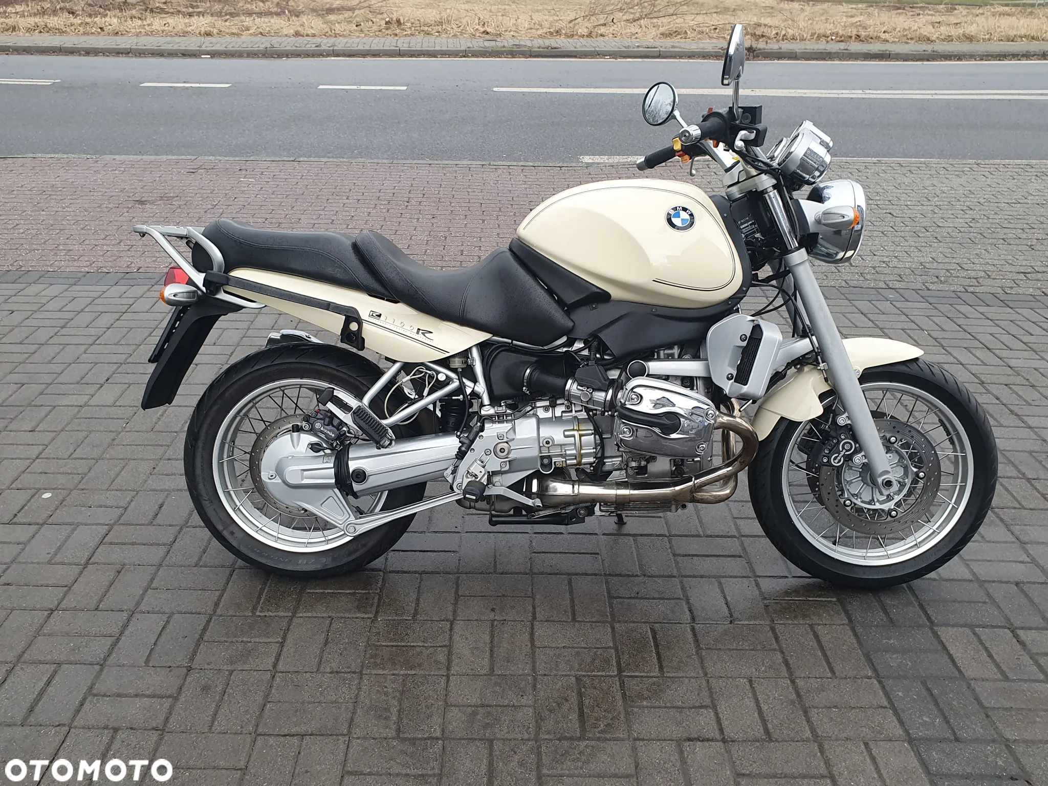 BMW R - 2