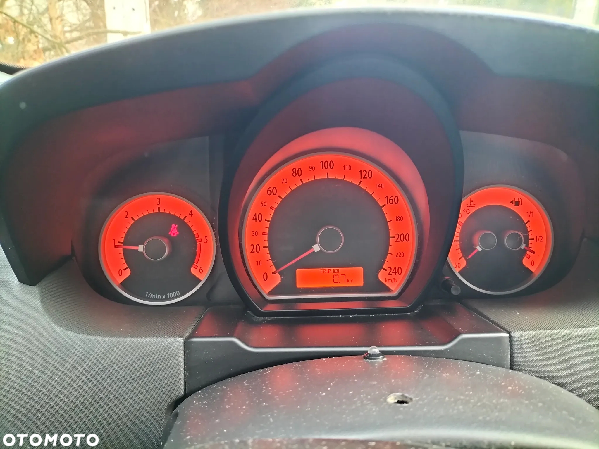 Kia Ceed Cee'd 2.0 crdi Comfort + - 14