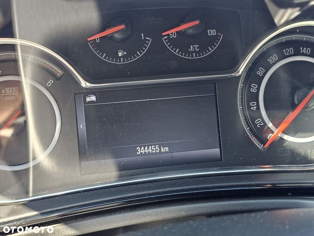 Opel Insignia - 19