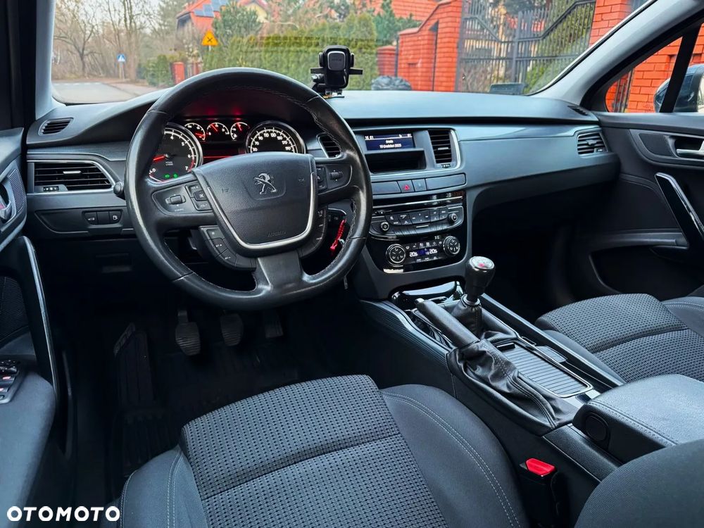 Peugeot 508 1.6 T Allure - 13