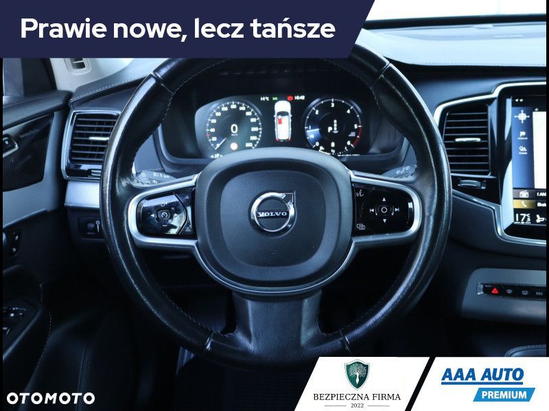 Volvo XC 90 - 23