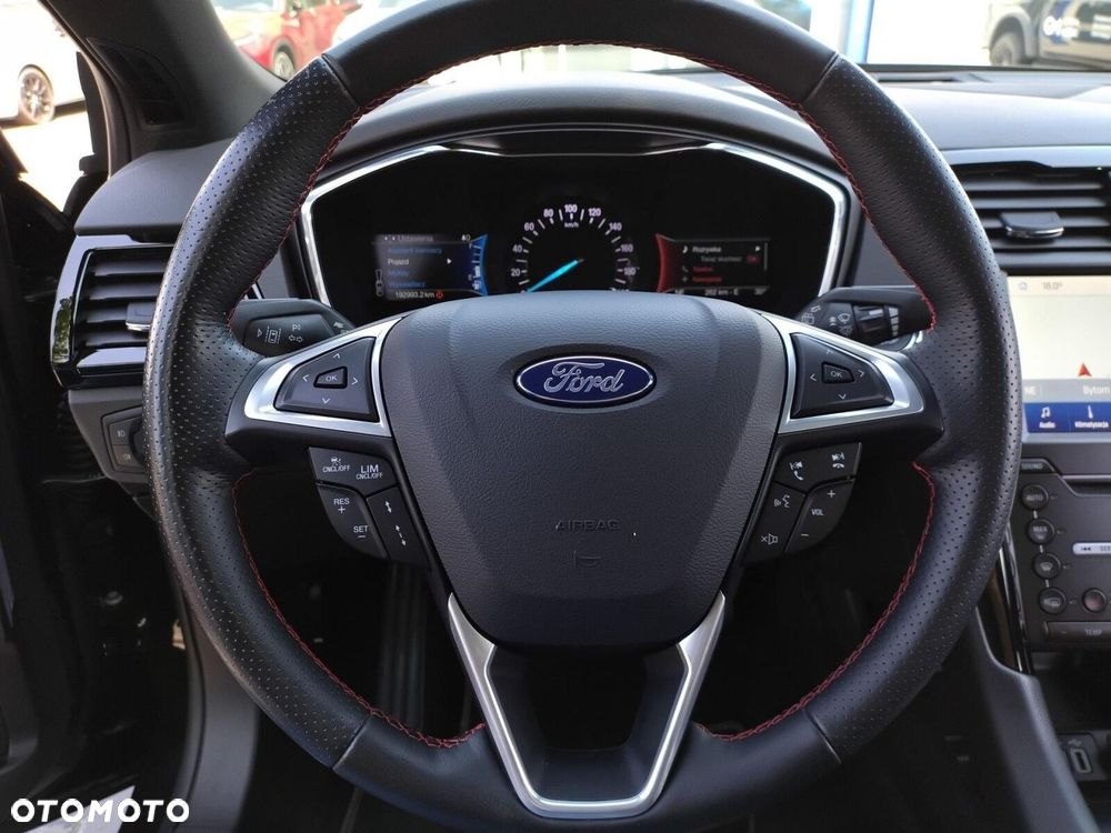 Ford Mondeo - 13