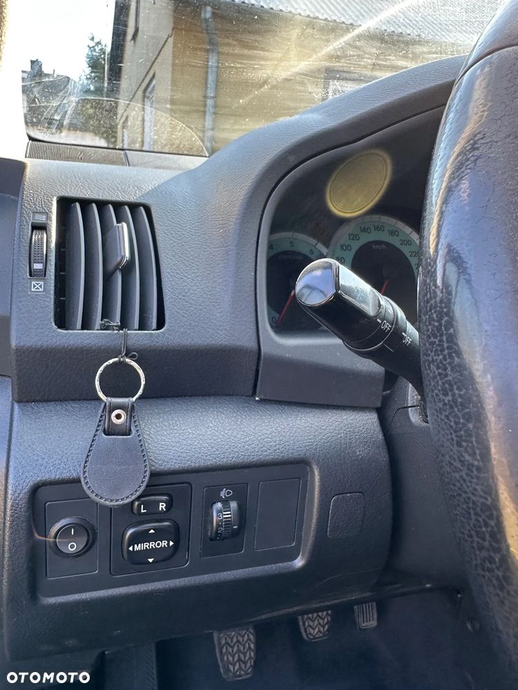 Toyota Corolla Verso 2.2 D-4D - 12