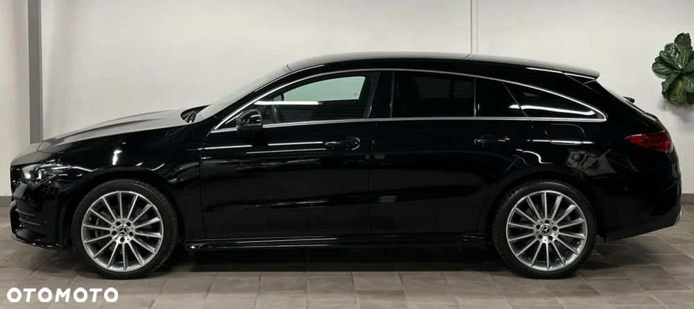 Mercedes-Benz CLA - 2