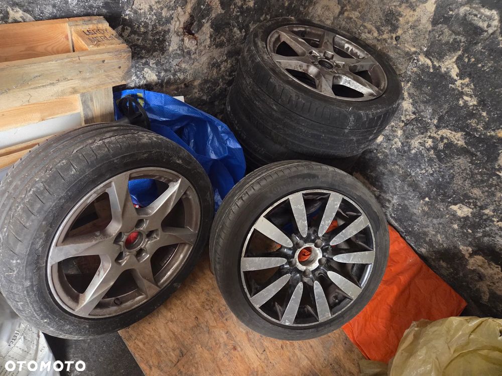 Audi A4 Limousine - 5