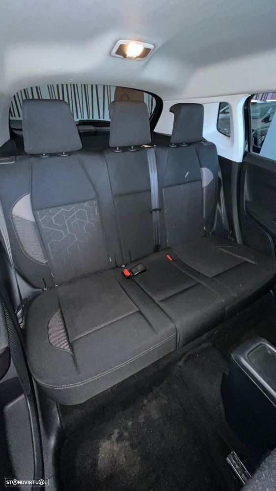 Peugeot 2008 1.4 HDi Allure - 15