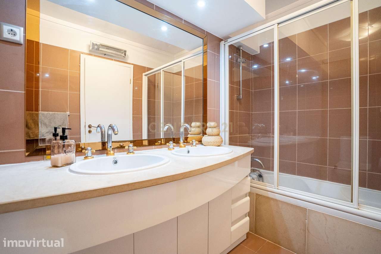 Apartamento T3 com Parqueamento em Setúbal! - Grande imagem: 4/35