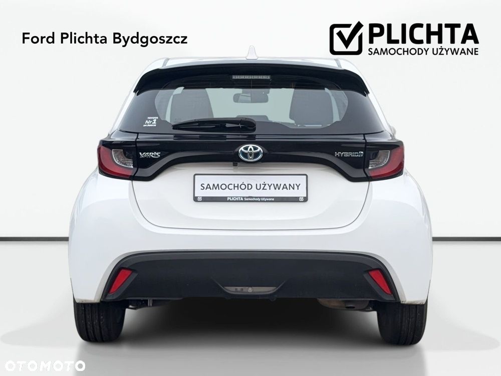 Toyota Yaris - 4