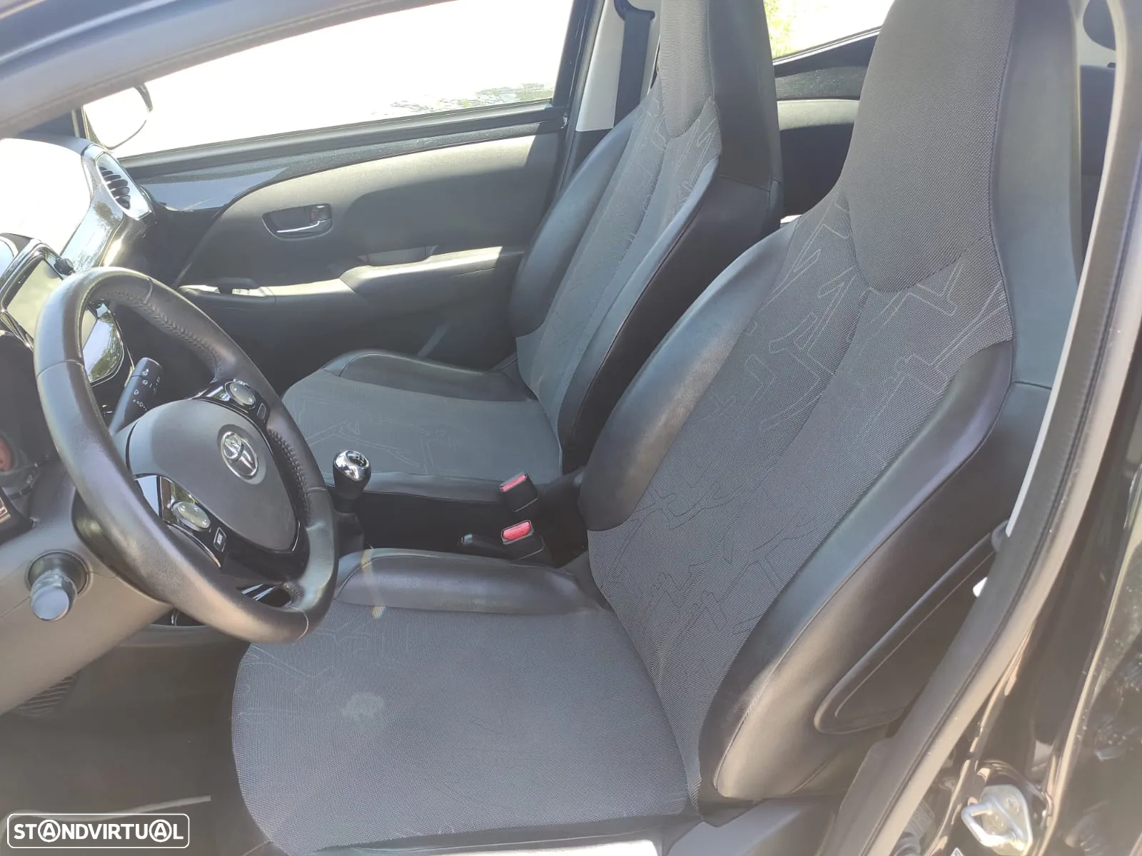 Toyota Aygo 1.0 X-Clusiv - 8