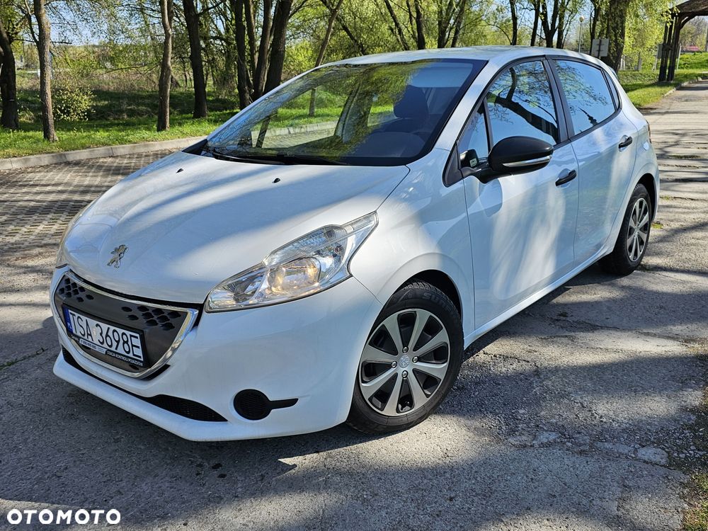 Peugeot 208 - 2